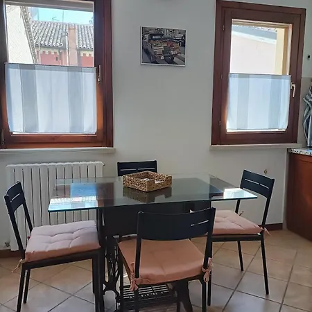 Casa Valerio Center فيرّارا